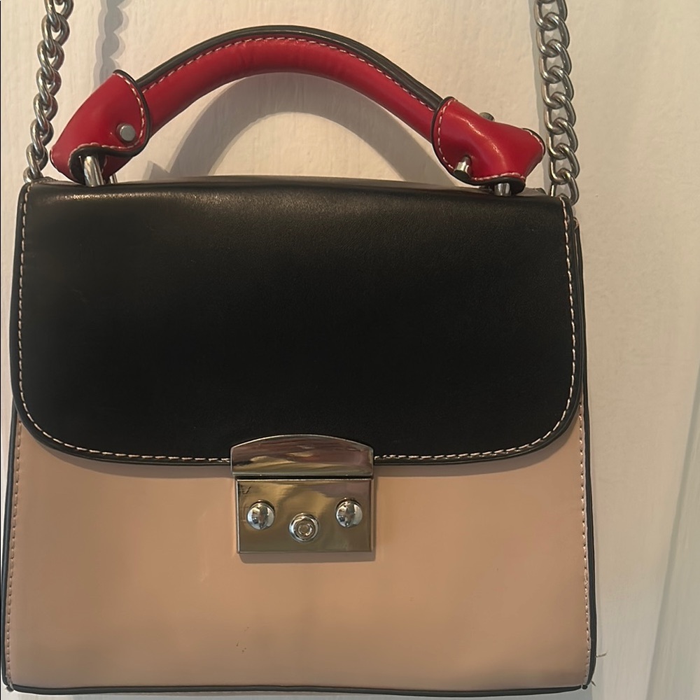 Chic Black and Tan Crossbody Bag with Chain Strap